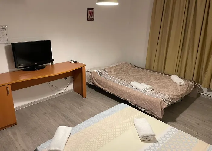 Piata Amzei Nr.1 *