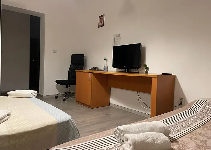 Piata Amzei Nr.1 * Bucareste