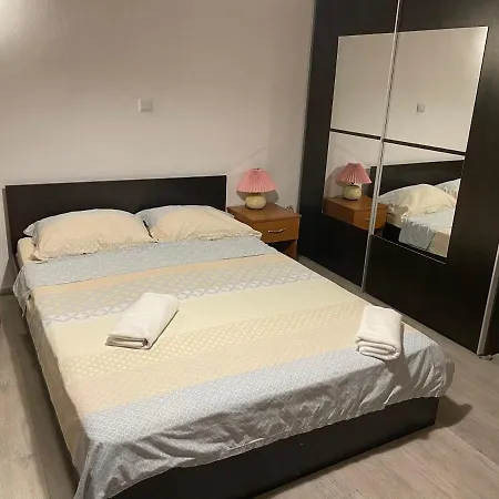 Apartman Piata Amzei Nr.1 Bukarest