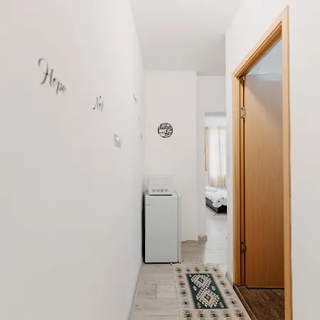 Piata Amzei Nr.1 Appartement