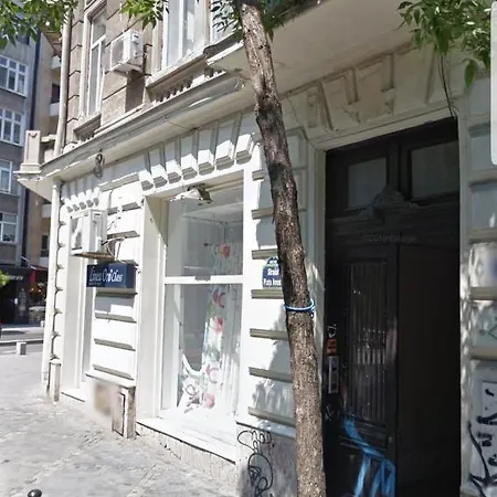 Piata Amzei Nr.1 Boekarest